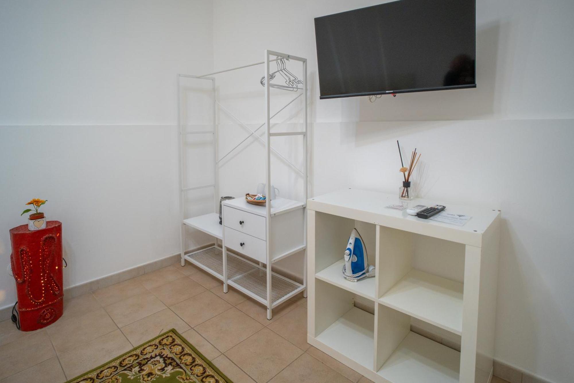 Whitehouse Panzió Lecce Kültér fotó